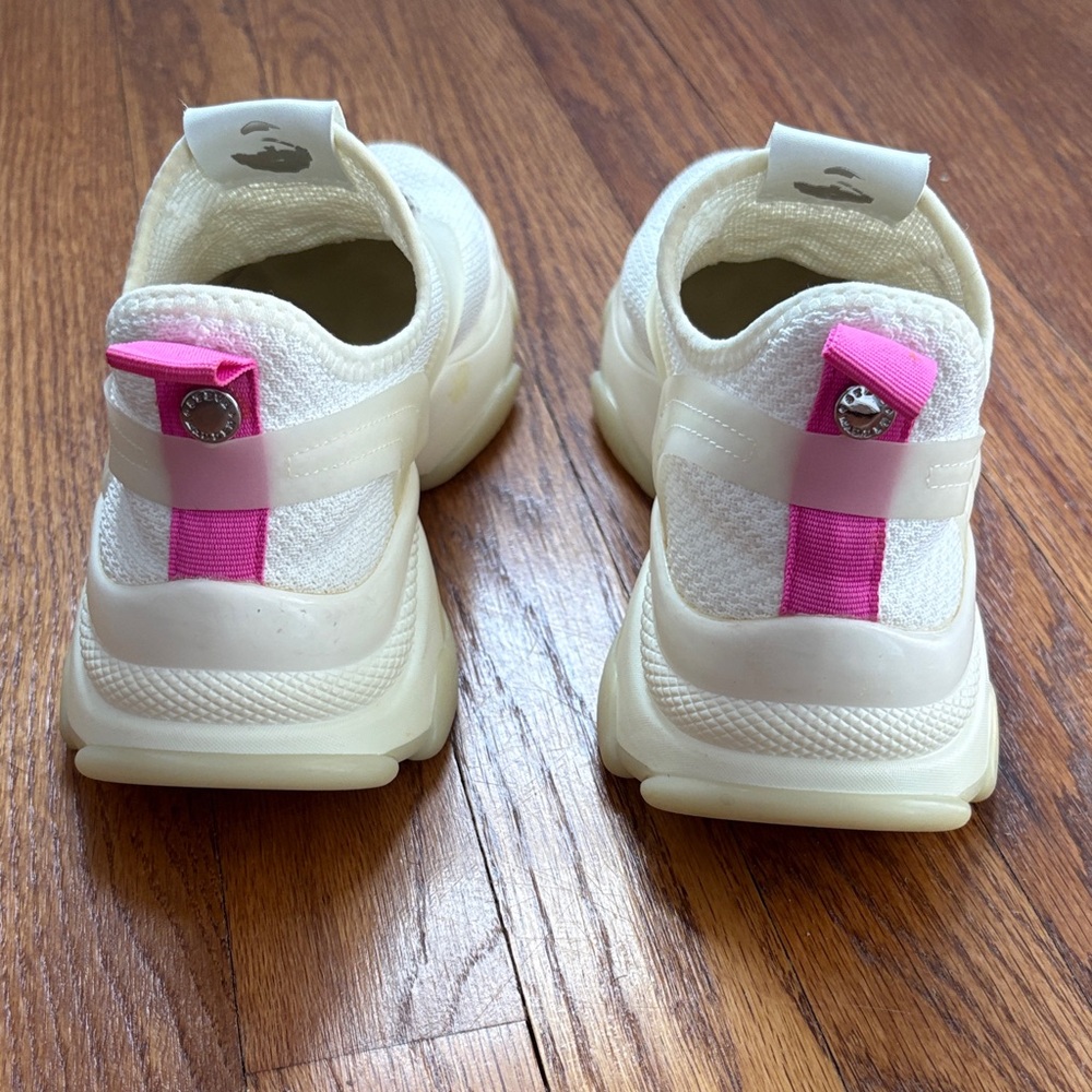 Steve Madden Cream Knit Sneakers with Pink Heel Tabs - Picture 5 of 5